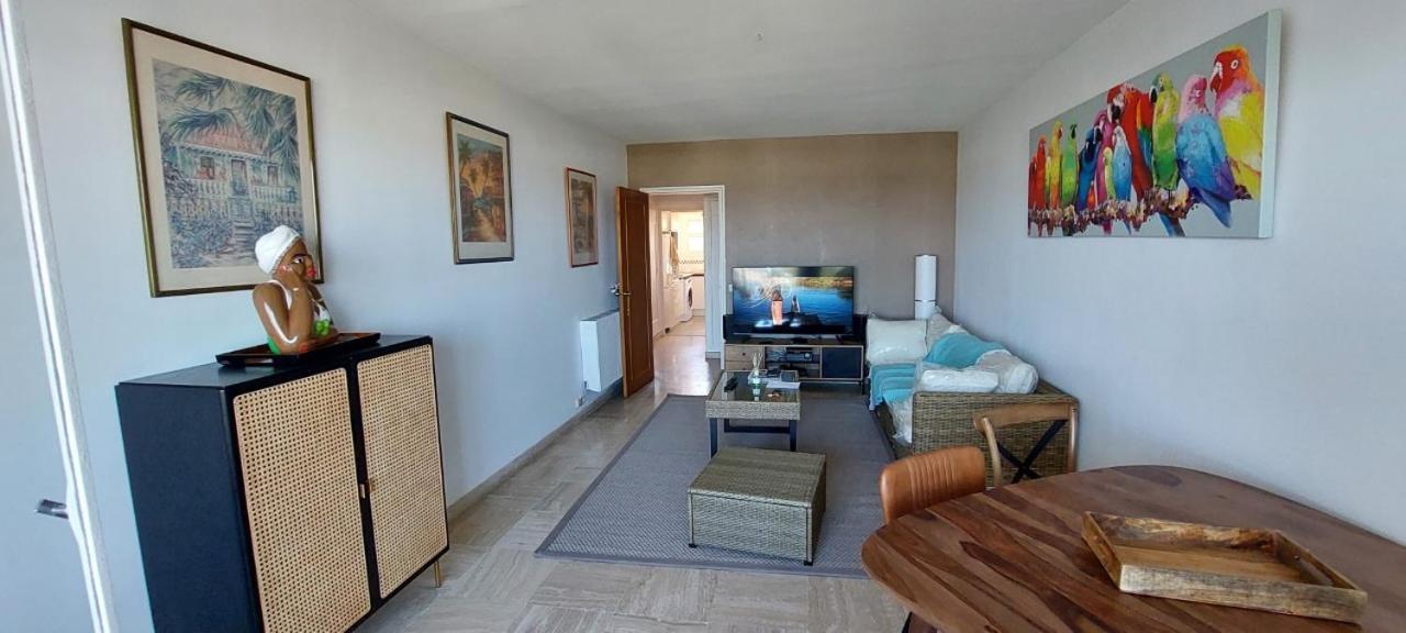 Appartement Bleuazur 2 à Hyères Extérieur photo
